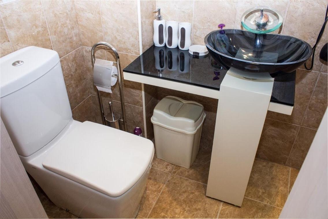Abc Apartments Business Class Киев Екстериор снимка